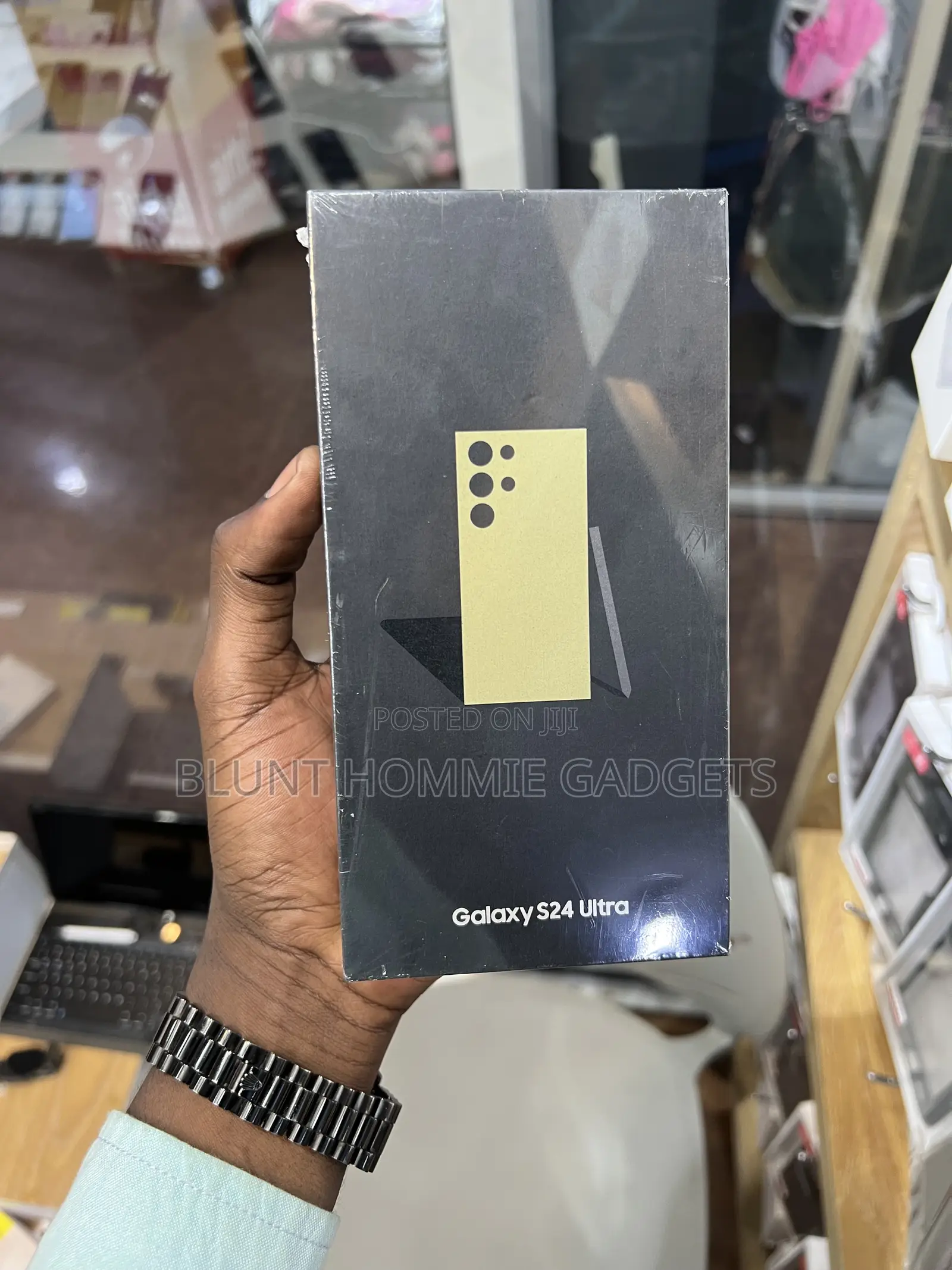 New Samsung Galaxy S24 Ultra 256 GB Yellow