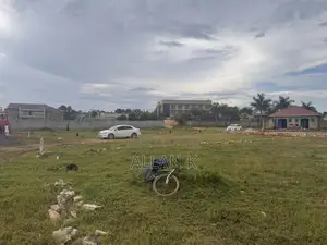 Titled Plots in Nakwero
