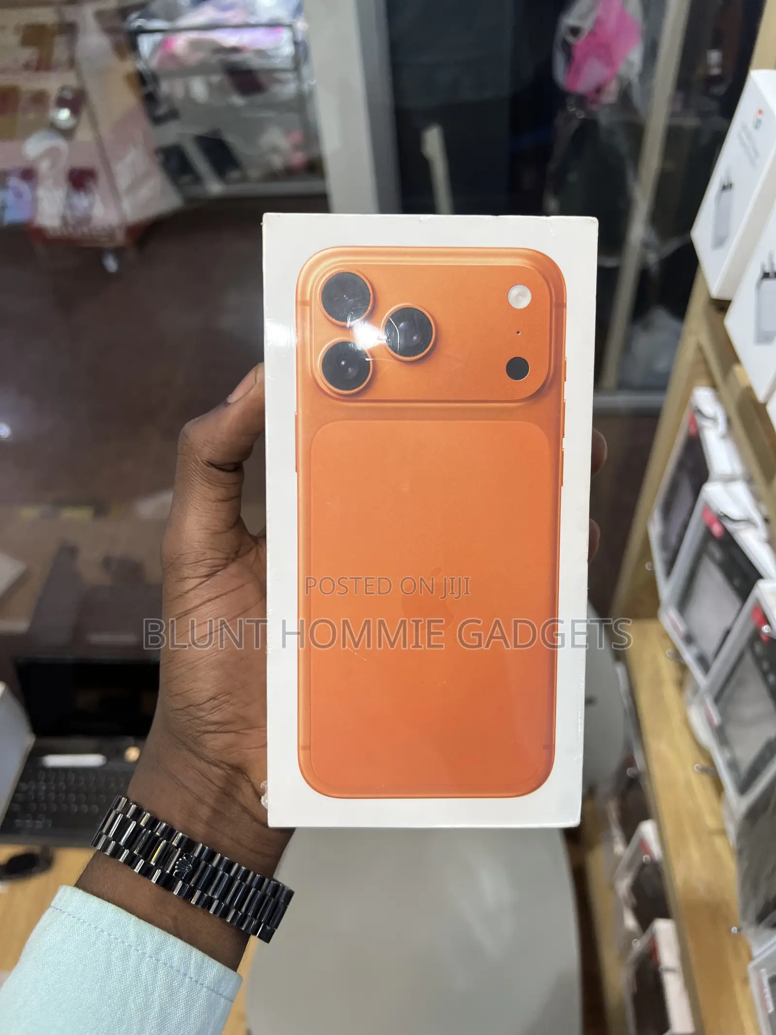 New Apple iPhone 17 Pro Max 256 GB Orange