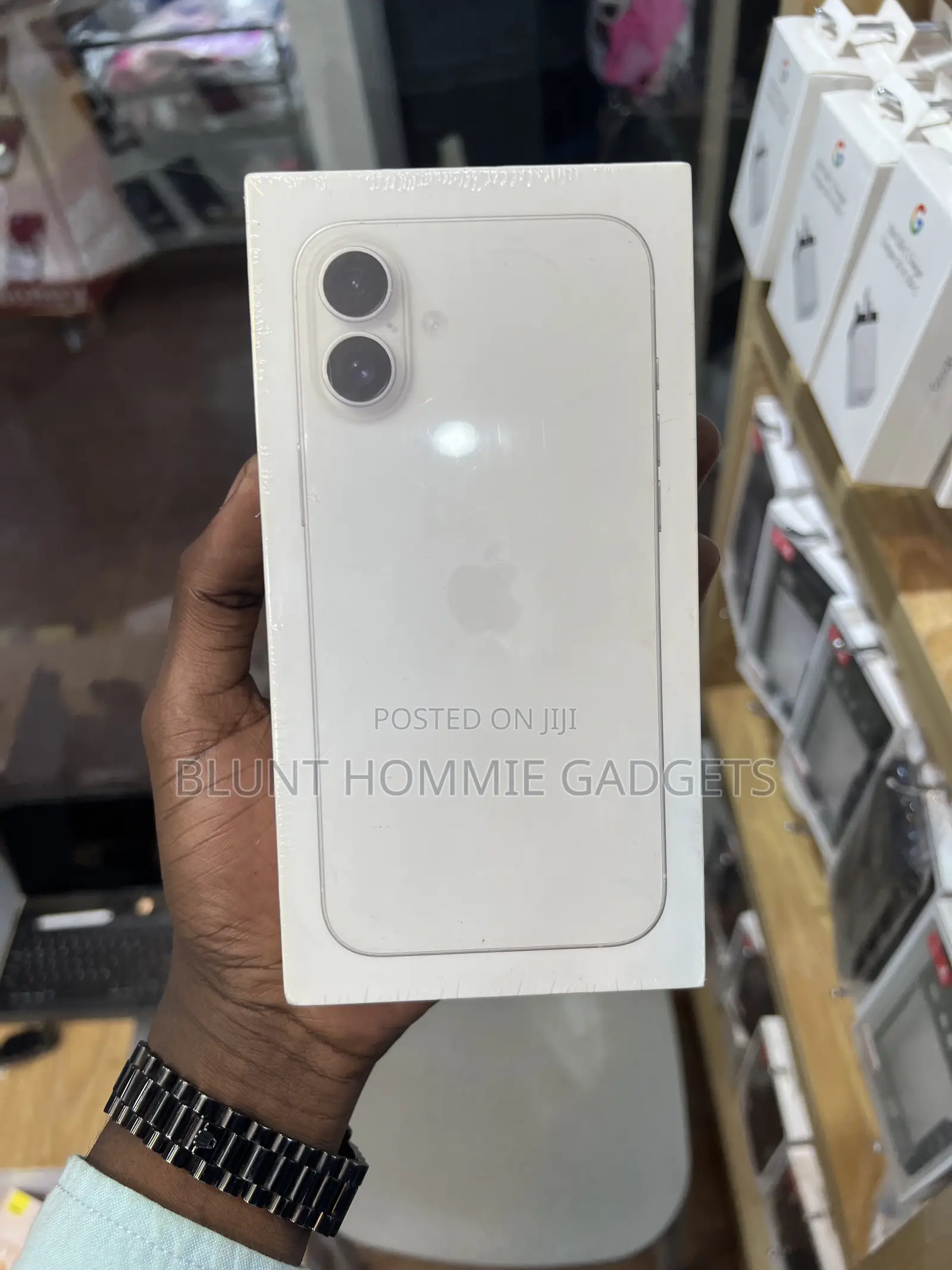 New Apple iPhone 16 Plus 256 GB White