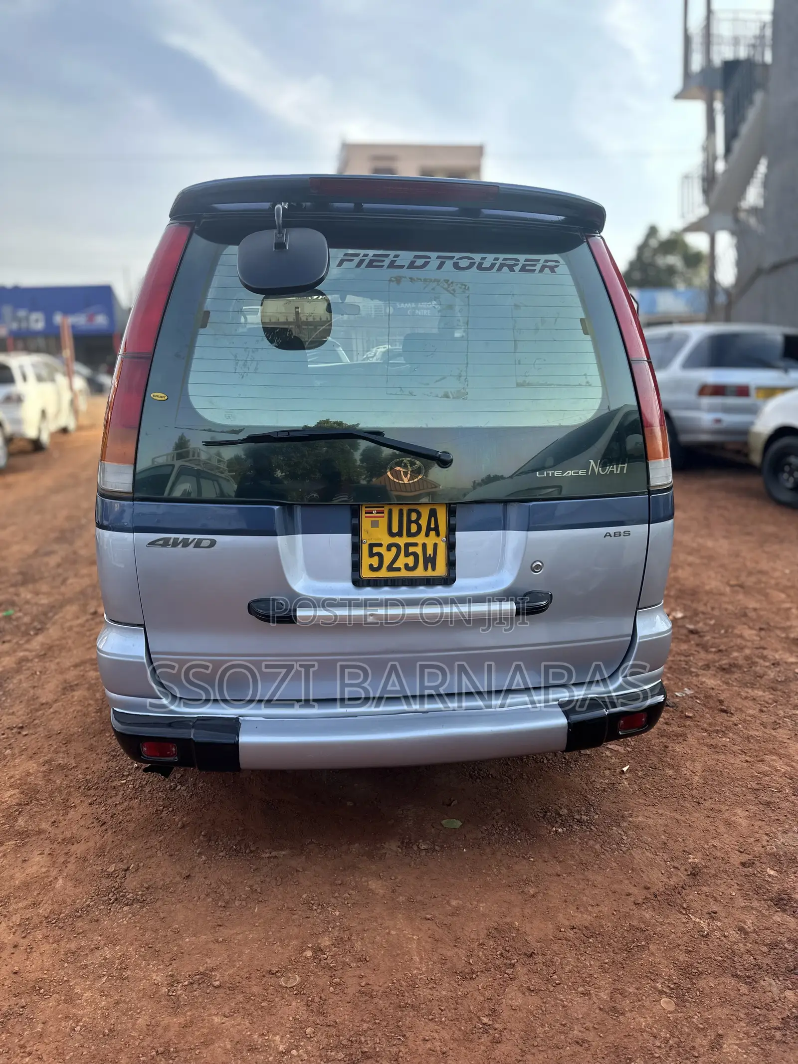 Toyota LiteAce Noah 1998 Silver