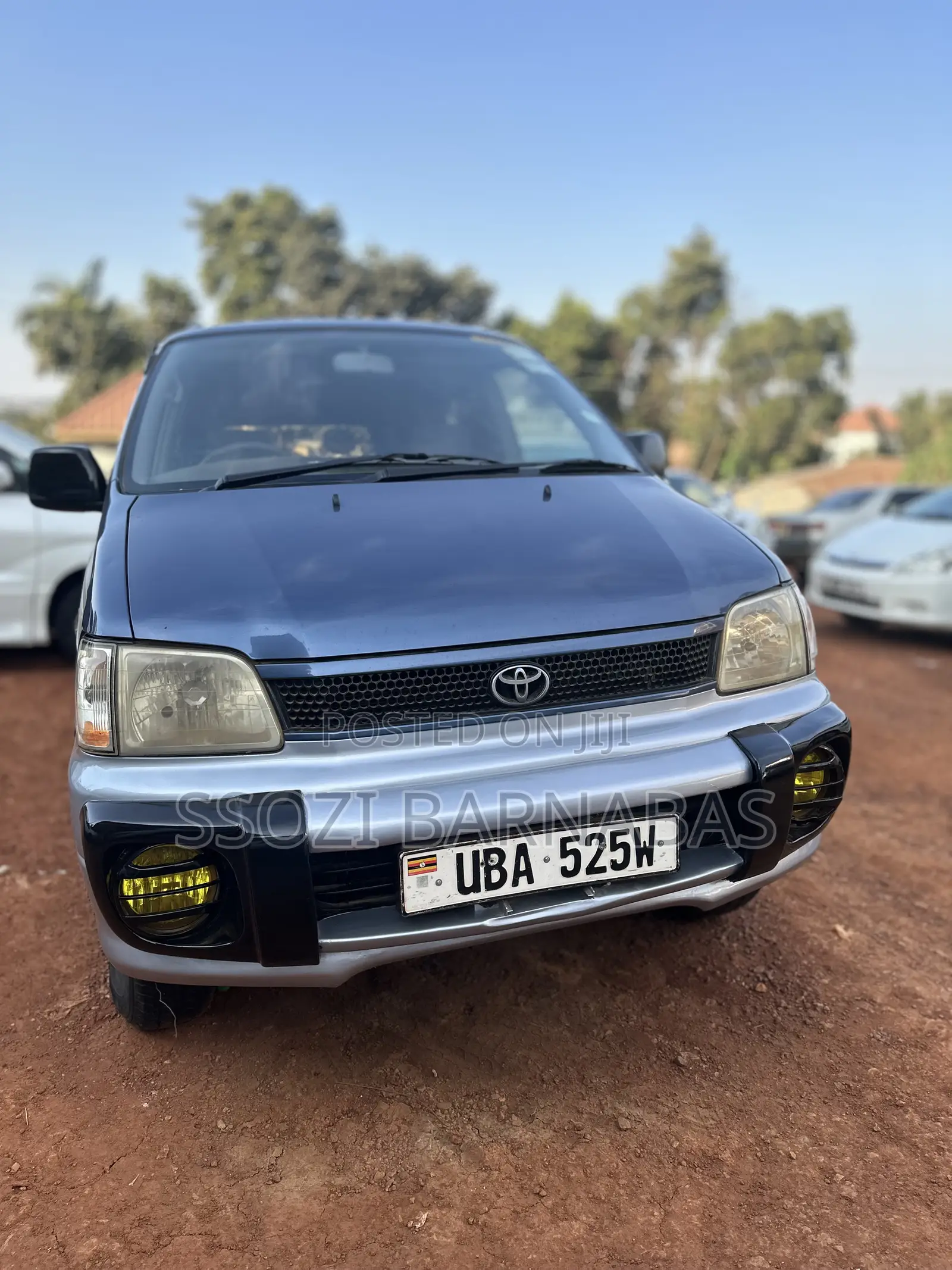 Toyota LiteAce Noah 1998 Silver