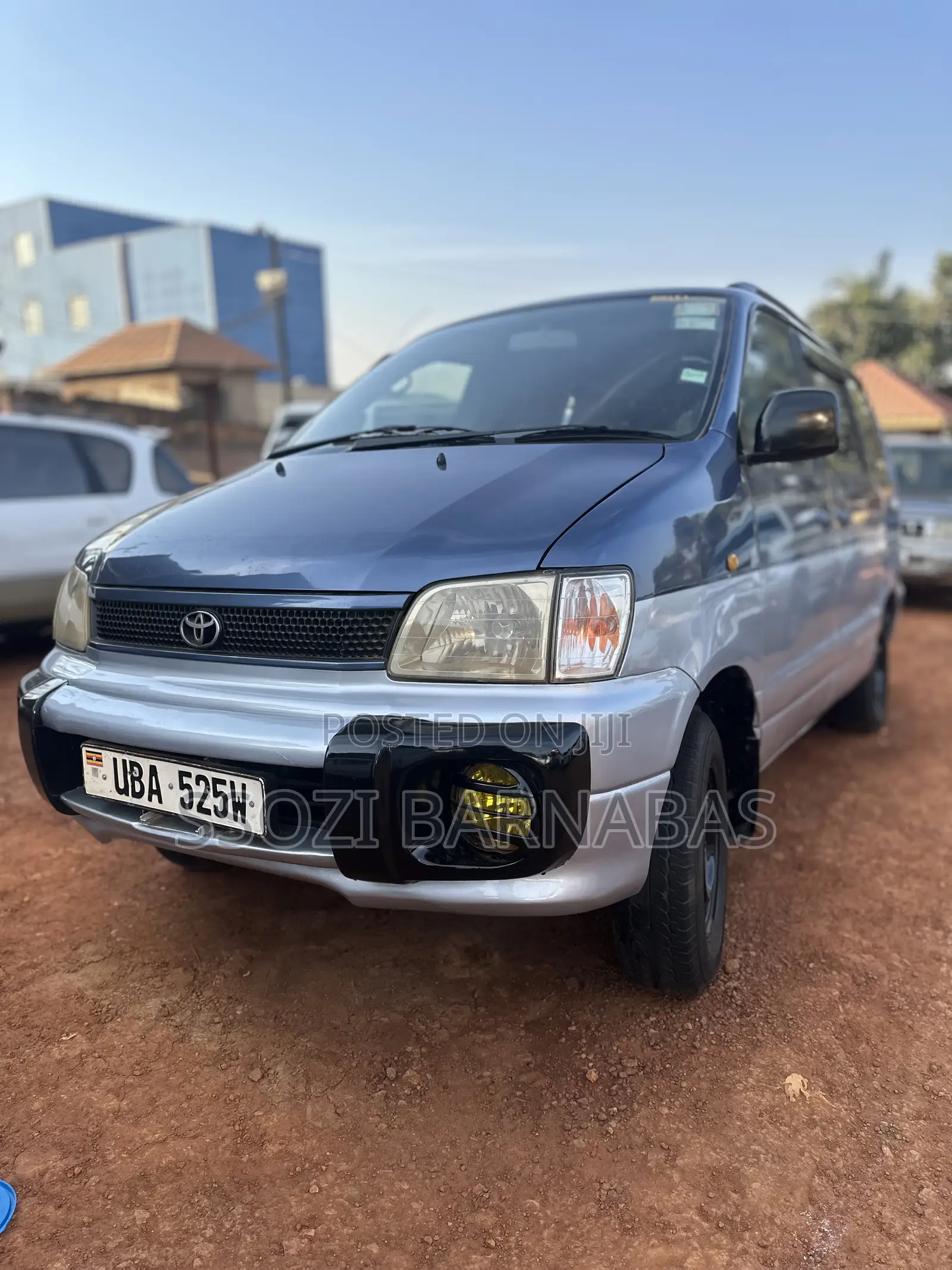 Toyota LiteAce Noah 1998 Silver