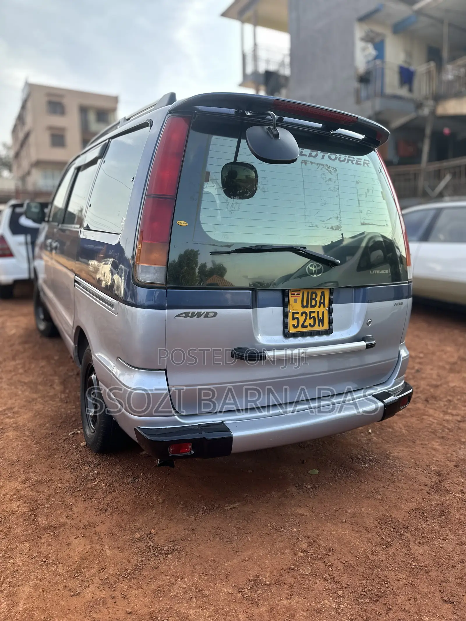 Toyota LiteAce Noah 1998 Silver