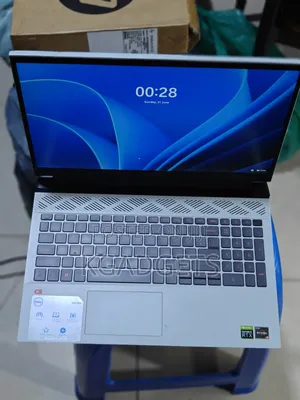 Laptop Dell G15 5511 16GB AMD Ryzen 5 SSD 512GB