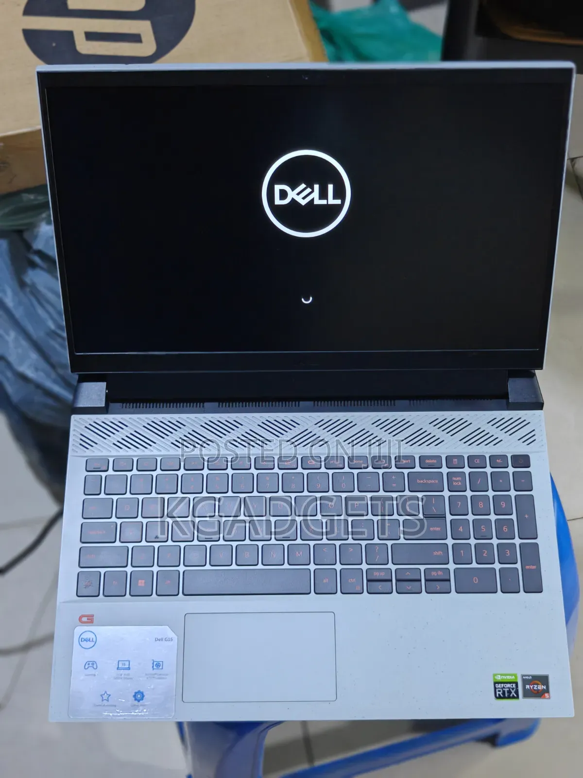 Laptop Dell G15 5511 16GB AMD Ryzen 5 SSD 512GB