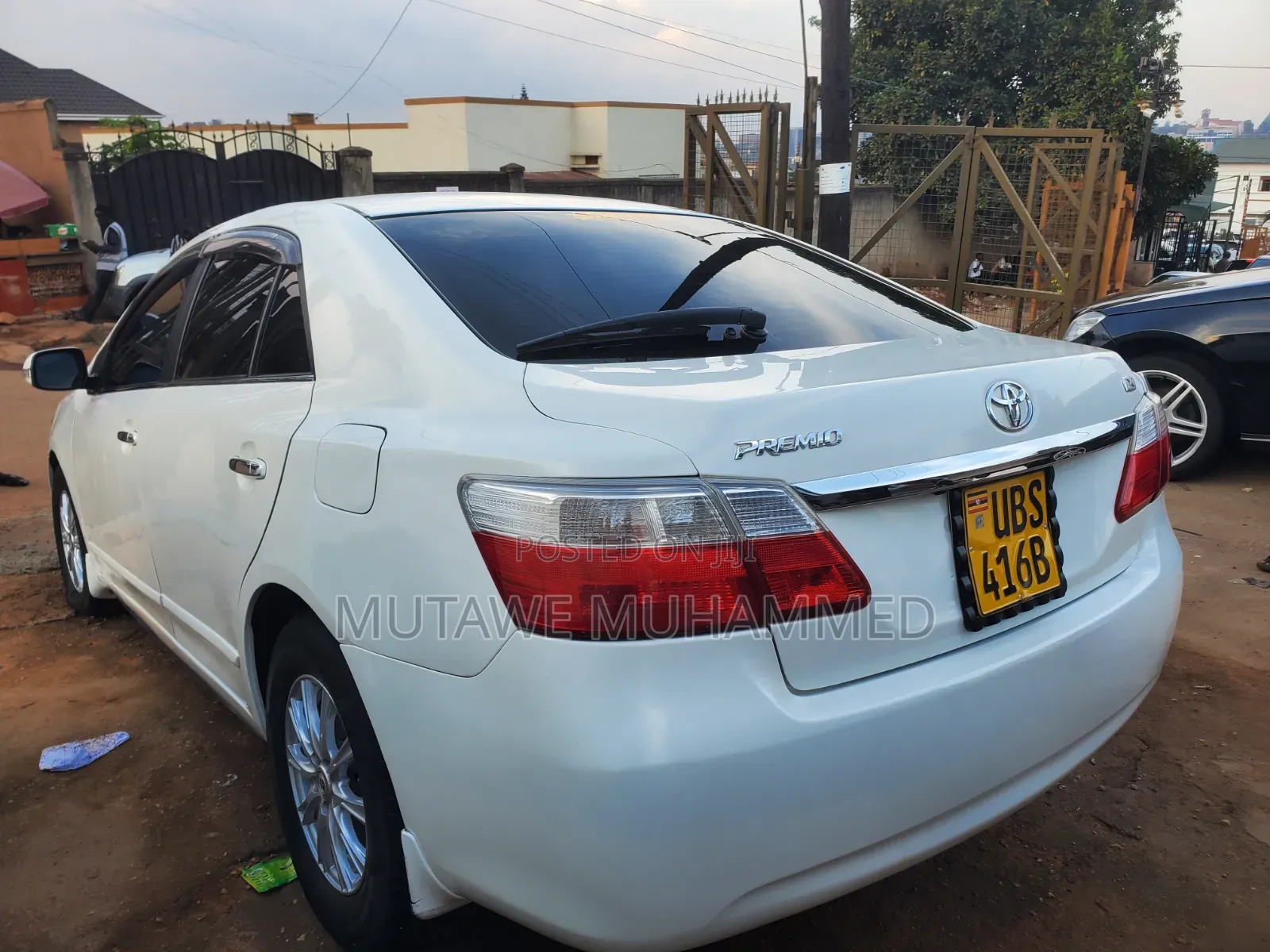 Toyota Premio 2010 White