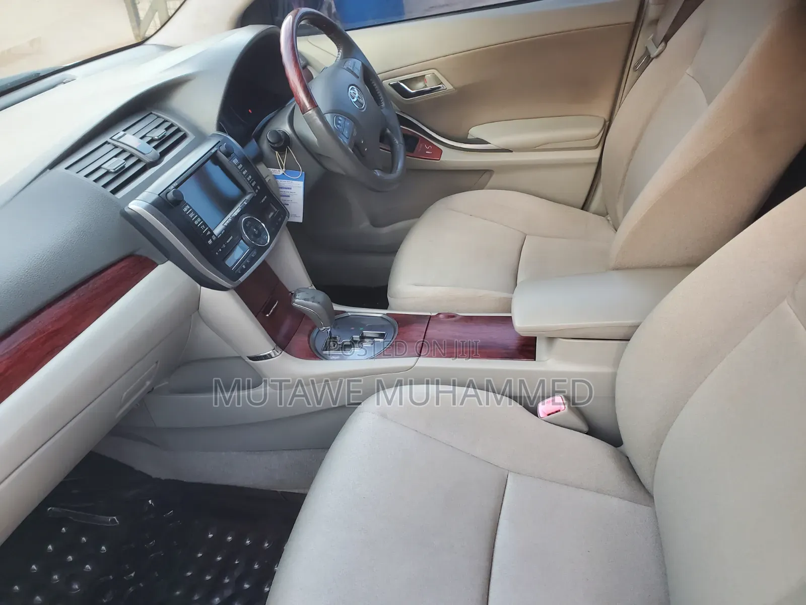 Toyota Premio 2010 White