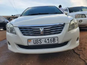 Toyota Premio 2010 White