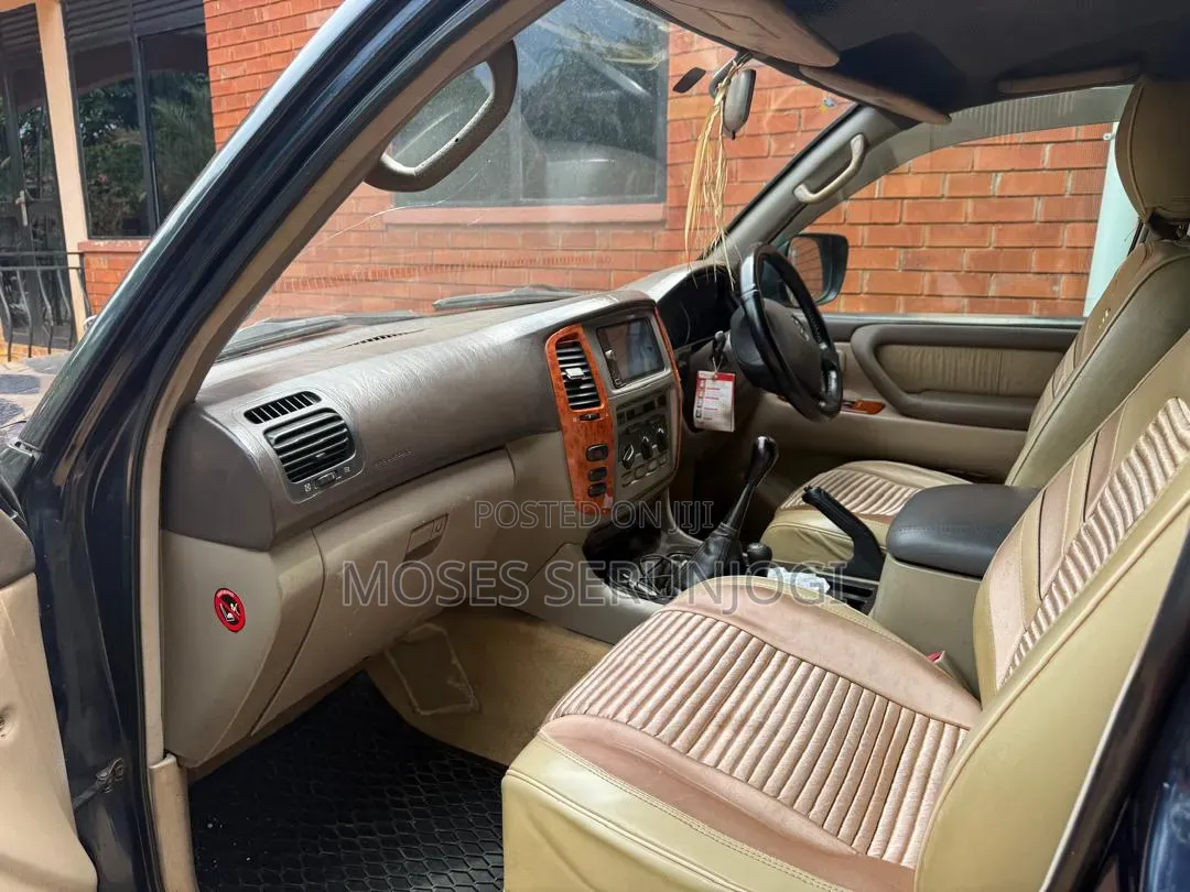 Toyota Land Cruiser 2007 Purple