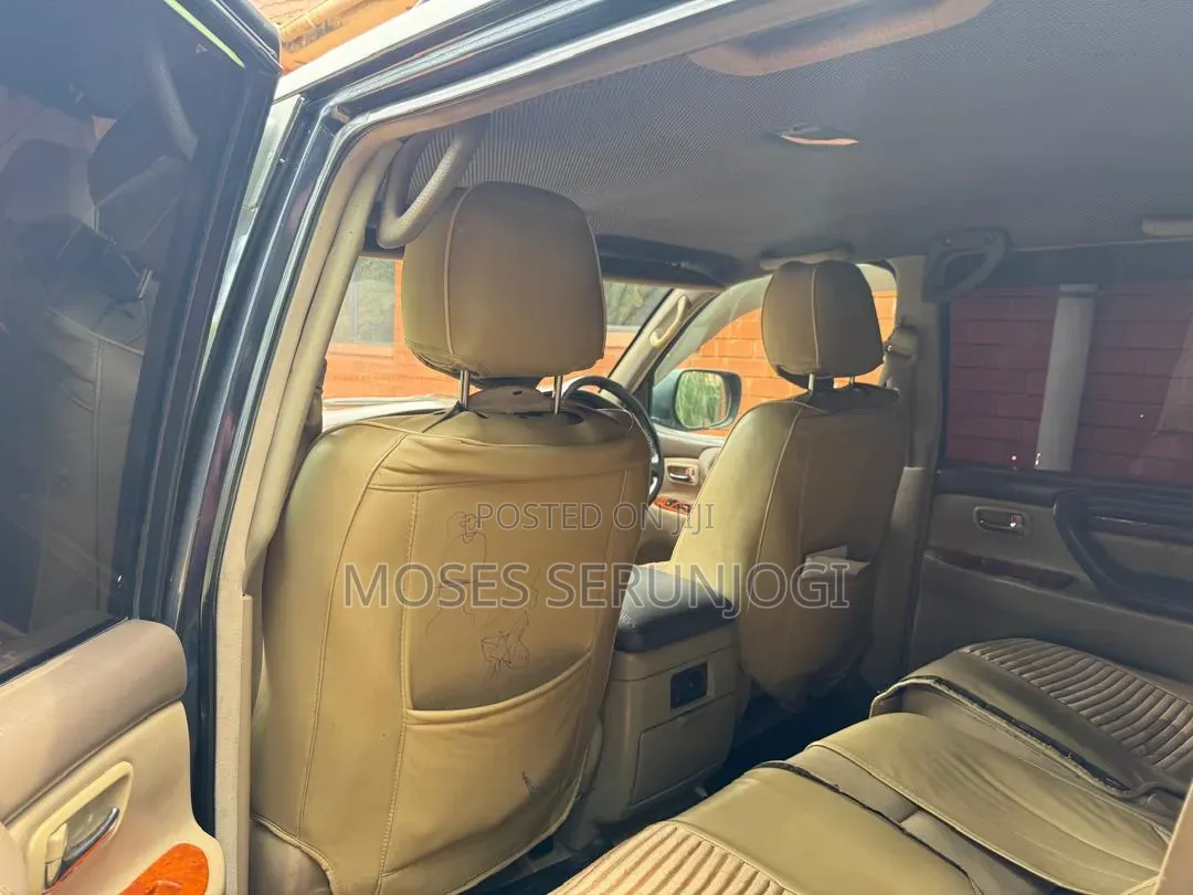 Toyota Land Cruiser 2007 Purple