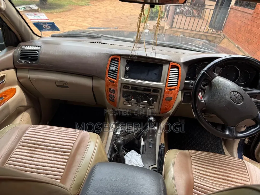Toyota Land Cruiser 2007 Purple