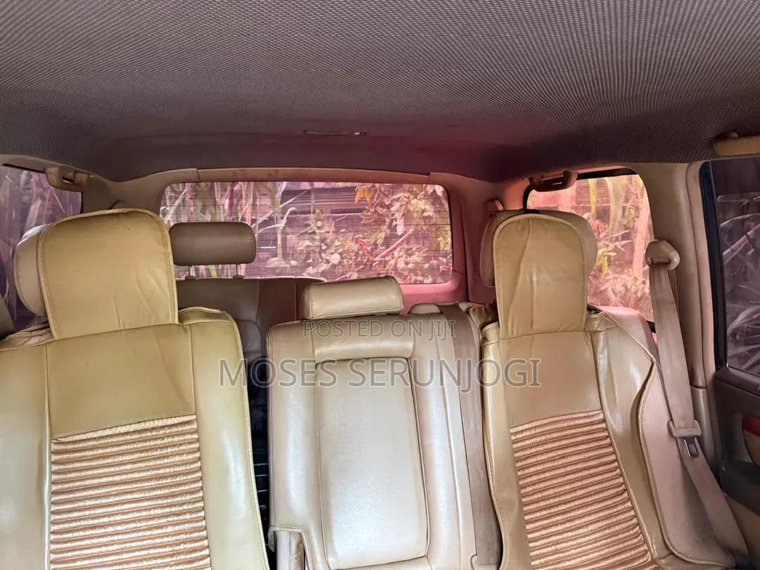 Toyota Land Cruiser 2007 Purple