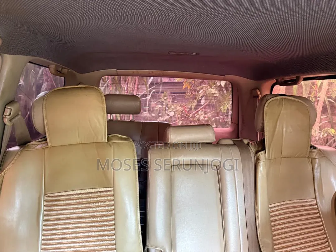 Toyota Land Cruiser 2007 Purple