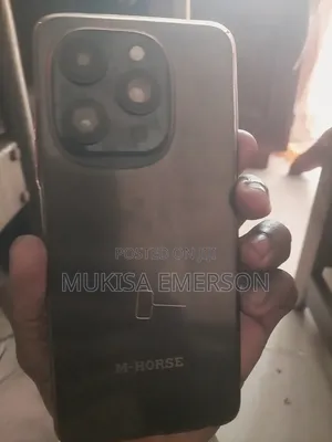 M-Horse Yaya Toure 32 GB Black