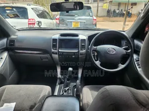Toyota Land Cruiser Prado 2009 Black