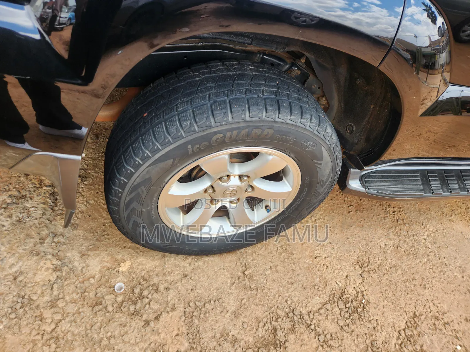 Toyota Land Cruiser Prado 2009 Black