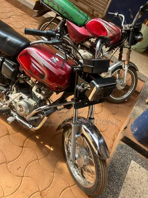 Bajaj Boxer 100 2009 Red