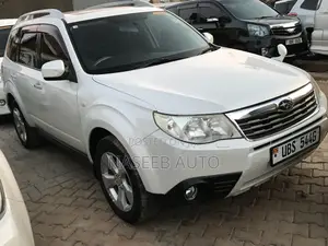 Subaru Forester 2010 White