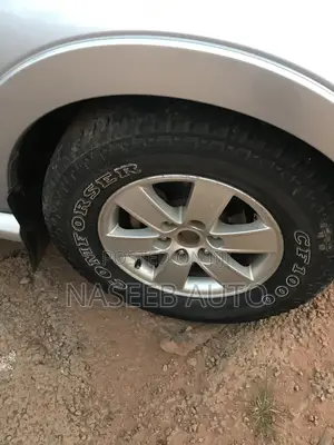 Mitsubishi Pajero 2009 Silver