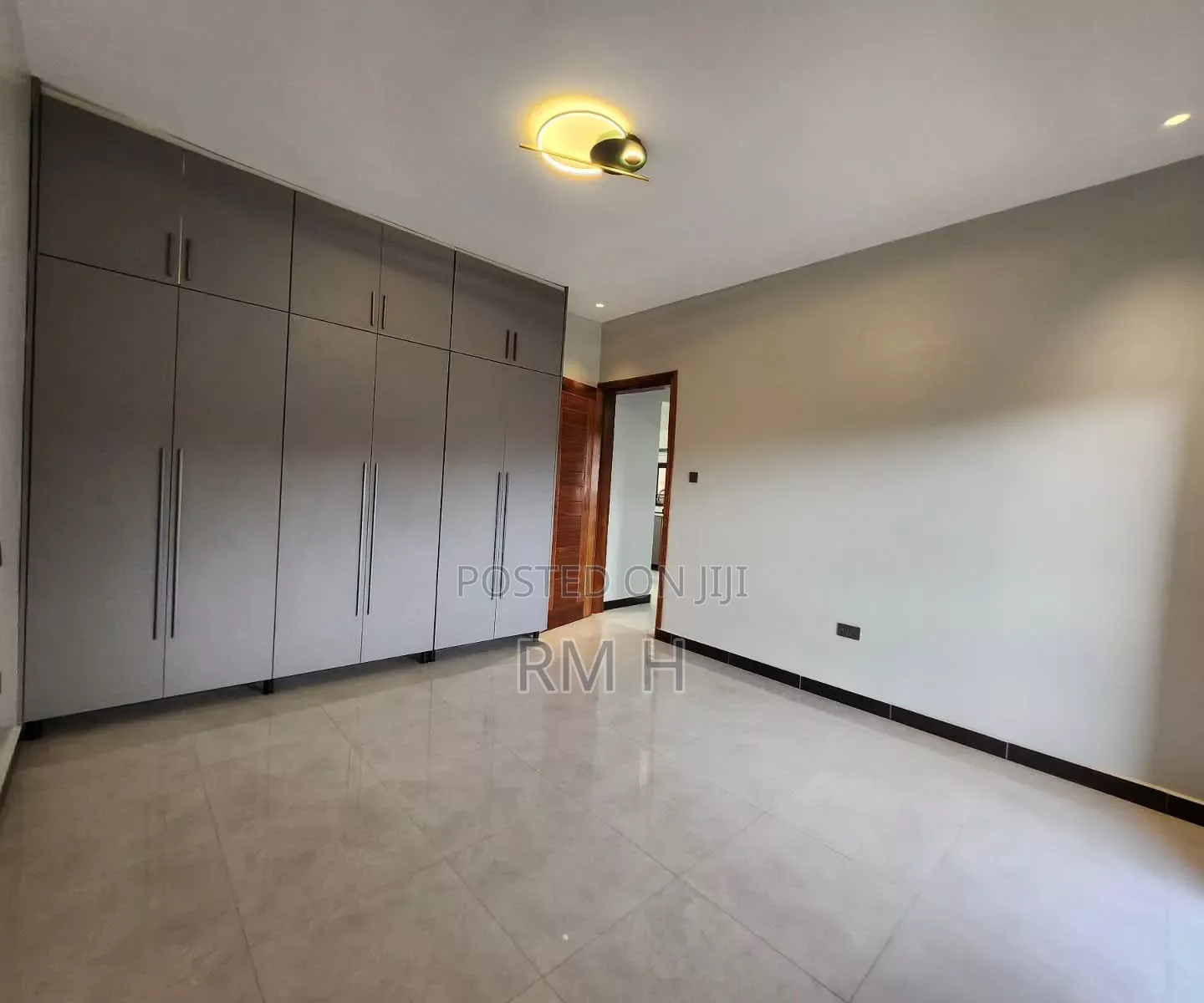 1bdrm Apartment in Muyenga, Central Division for rent