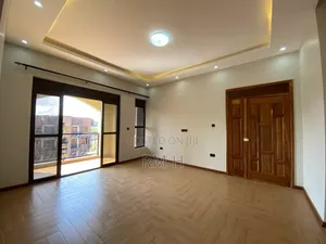 3bdrm Apartment in Muyenga, Central Division for rent