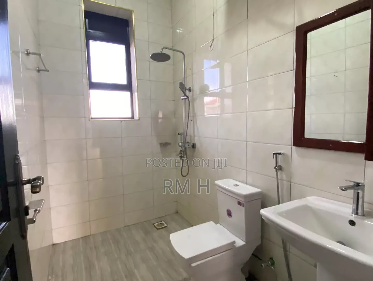 2bdrm Apartment in Bugolobi, Central Division for rent