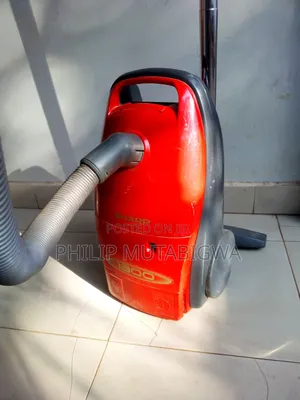 Vacuum Cleaner