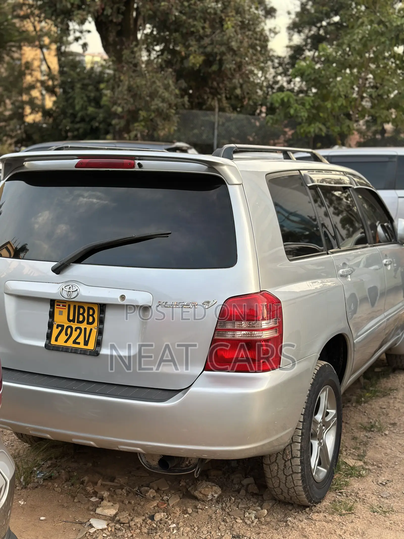 Toyota Noah 2010 Gray
