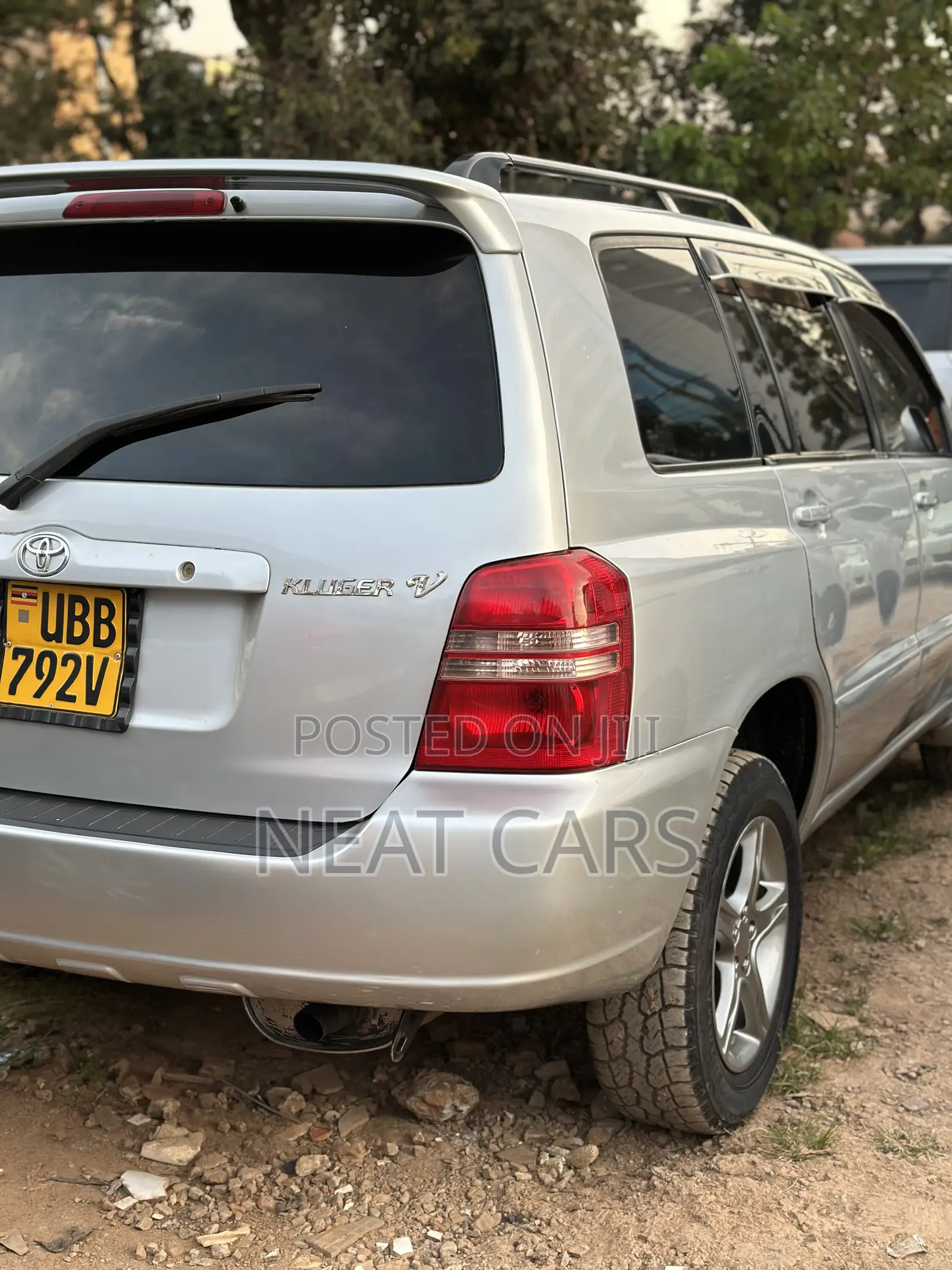 Toyota Kluger 2006 Silver