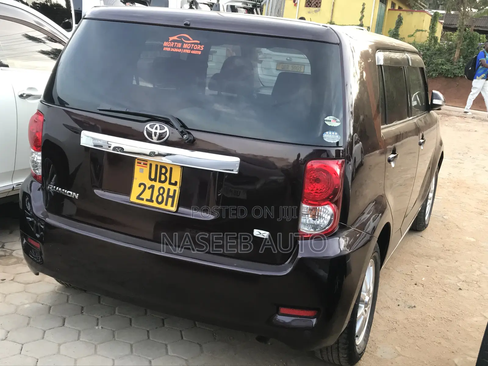 Toyota Rumion 1.5 FWD 2021 Maroon
