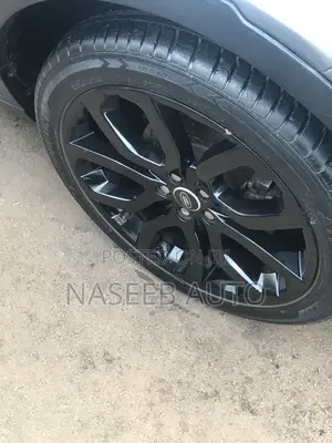 Land Rover Range Rover Evoque 2018 Gray