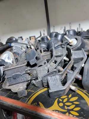 Subaru Engine and Gearbox Mountings