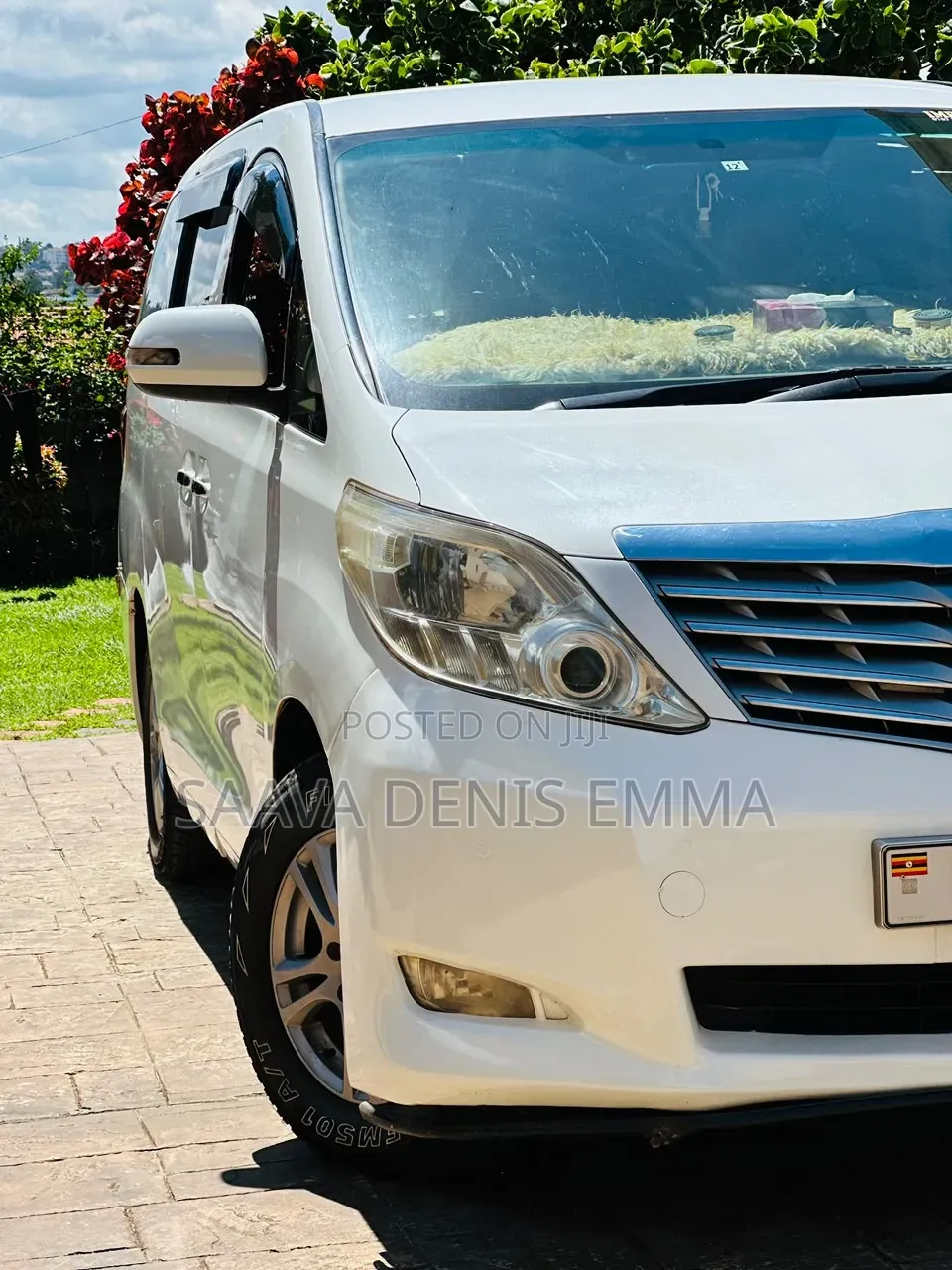 Toyota Alphard 2.4 Petrol FWD 2009 White