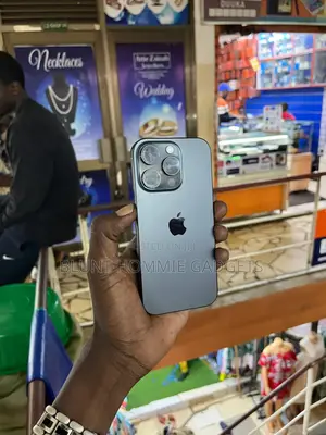 Apple iPhone 15 Pro 256 GB Black