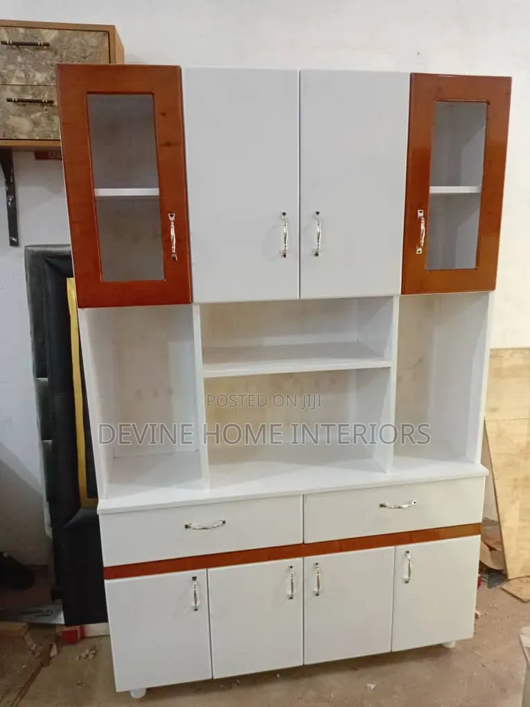 Easy and Clean Wardrobe