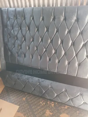 Gray Tufted Headboard Bed