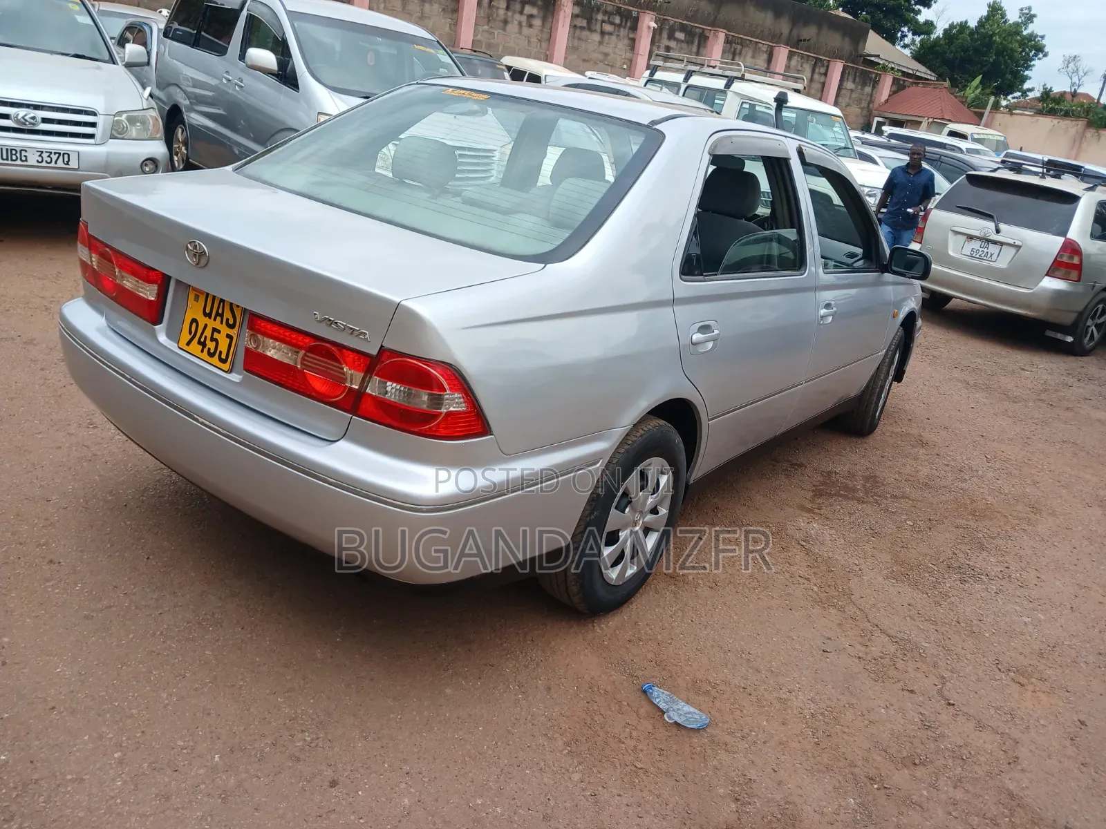 Toyota Vista 2002 Silver