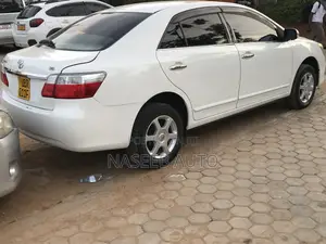 Toyota Premio 2009 White