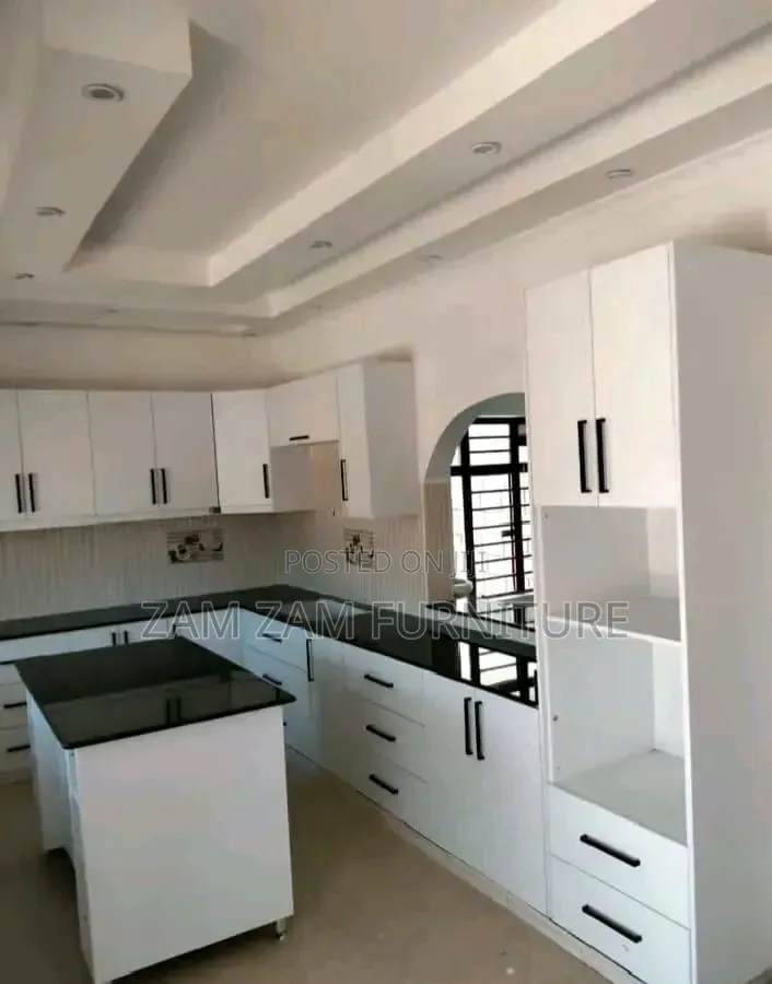 White Kitchen Cabinet