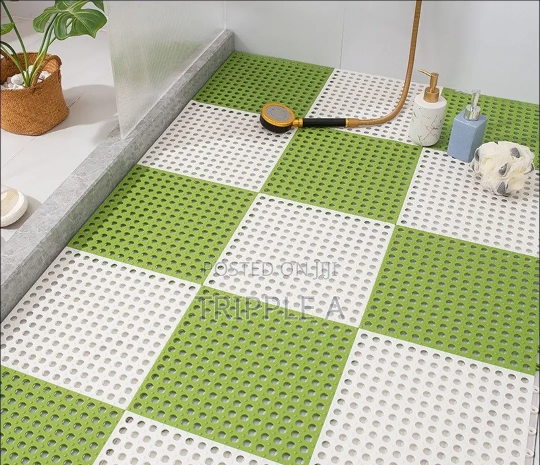 30 by 30cm Waterproof Bathroom Shower Mats