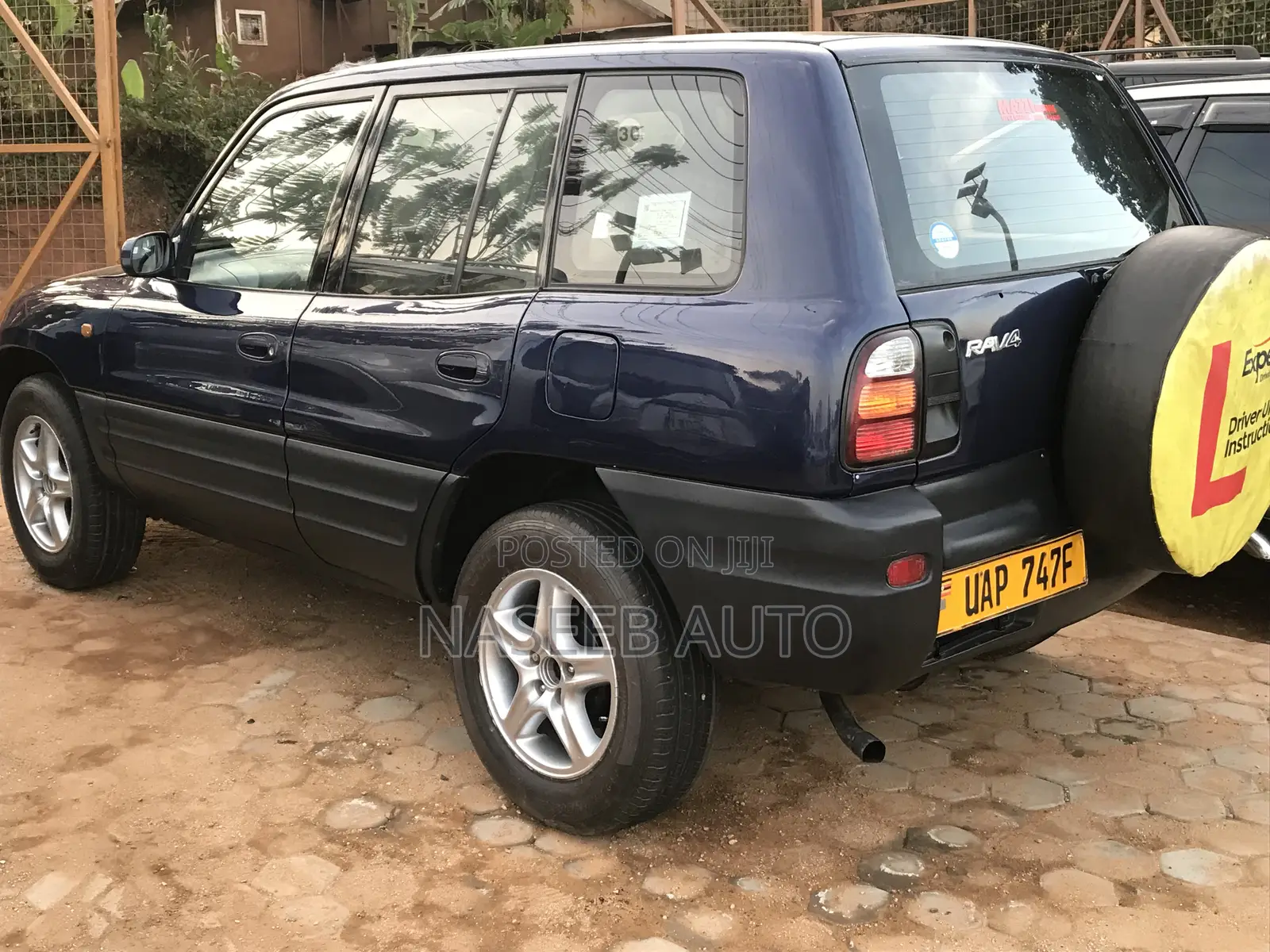 Toyota RAV4 Automatic 2000 Blue
