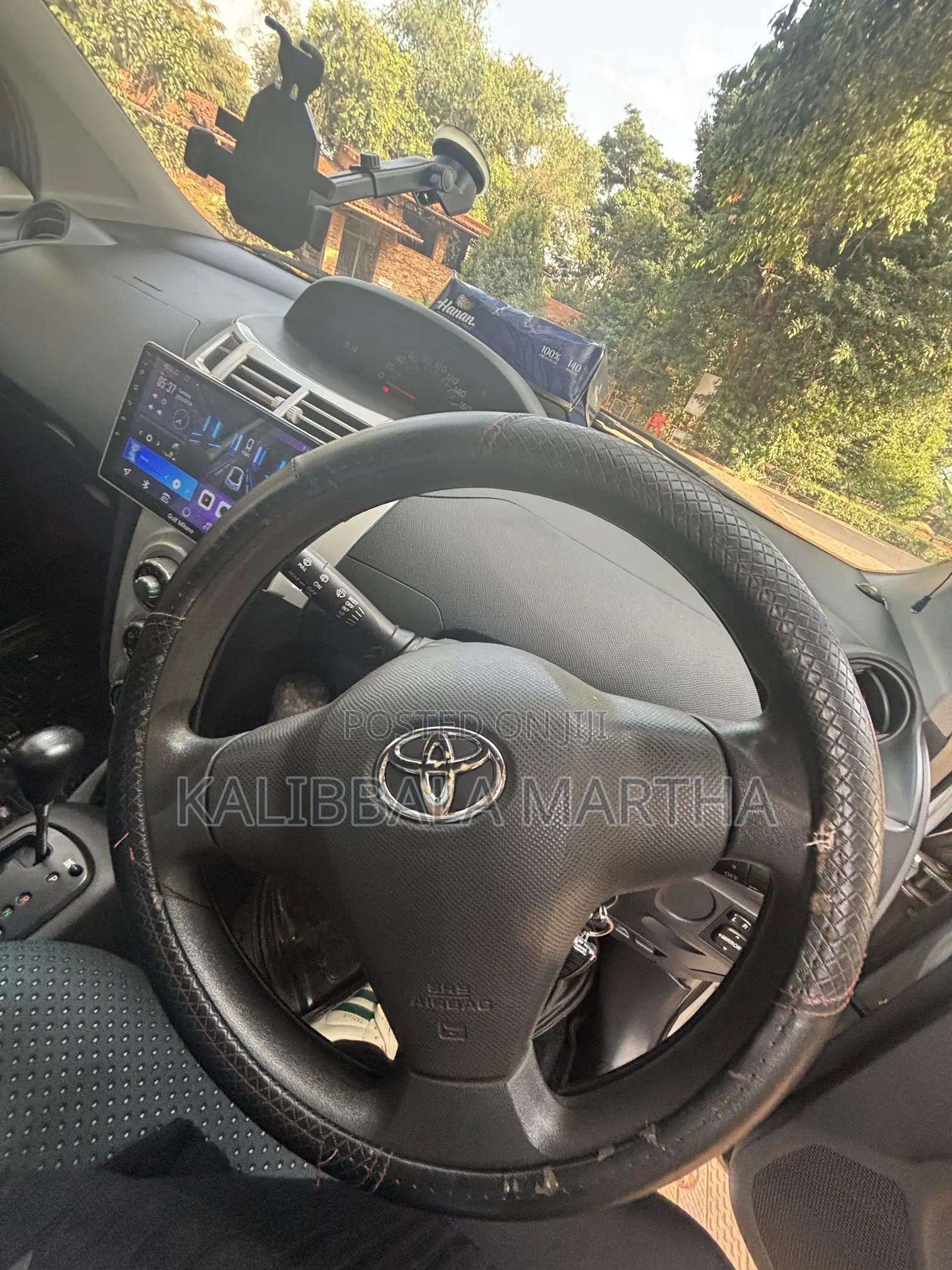 Toyota Vitz 2010 Gray