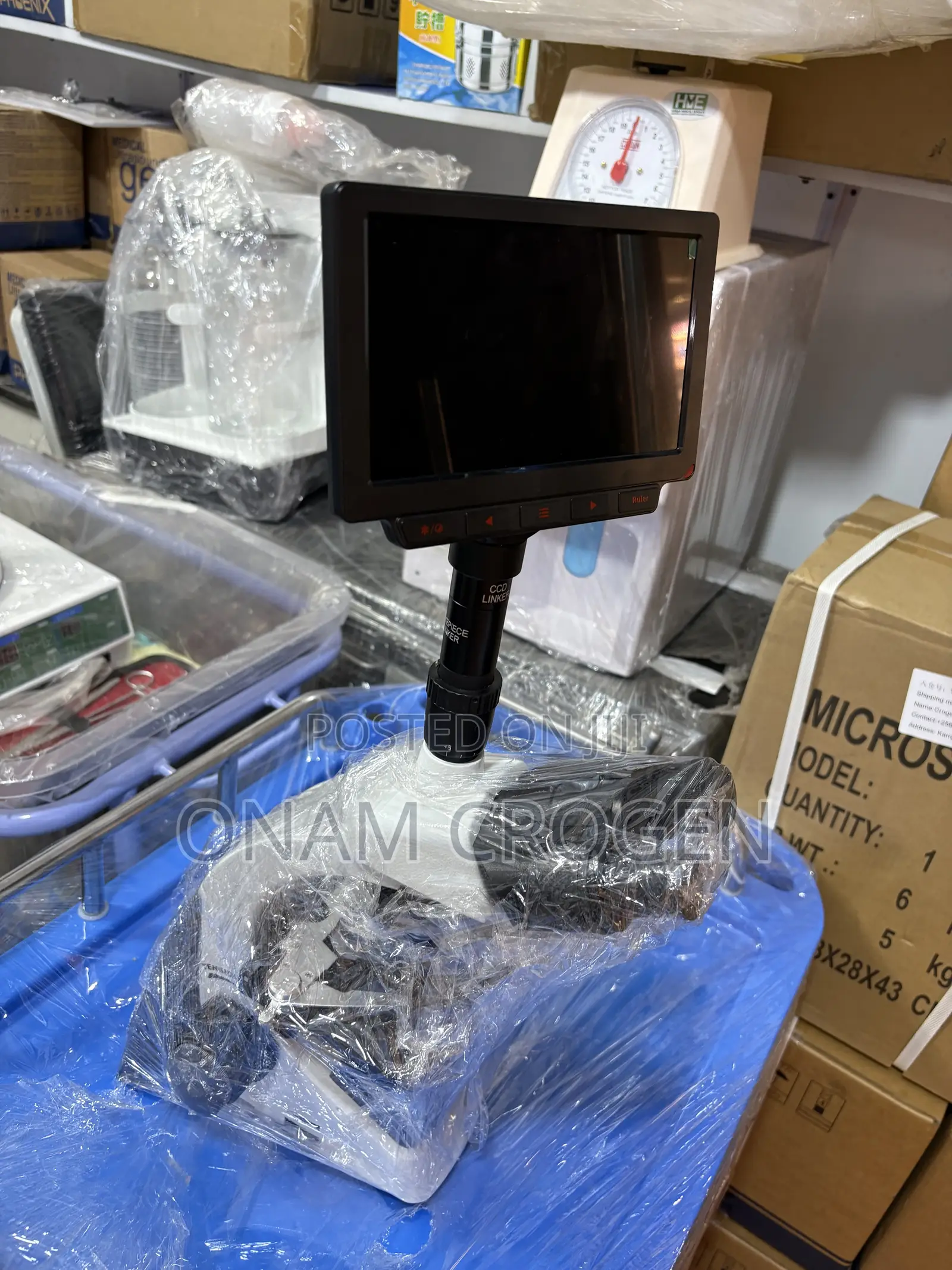 Trinocular Microscope XSG 264