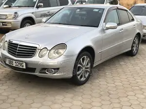 Mercedes-Benz E320 2010 Silver