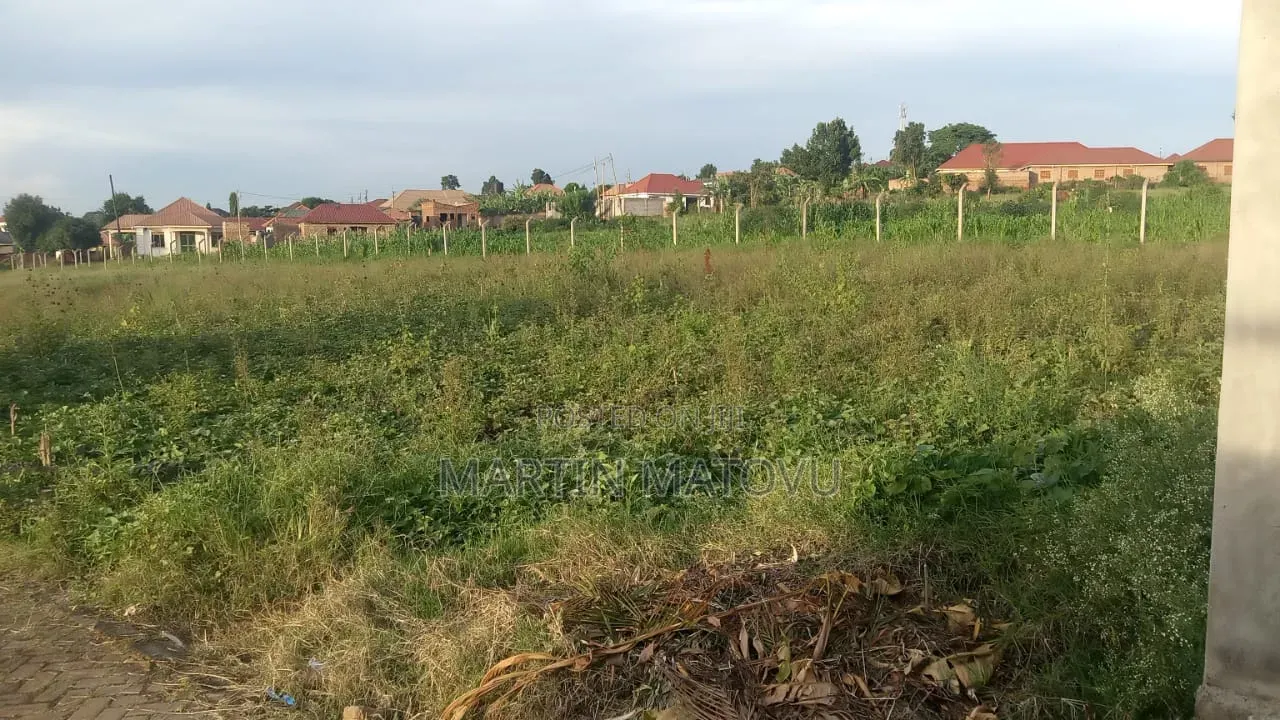 Gayaza-Manyangwa, 50by100, 70m