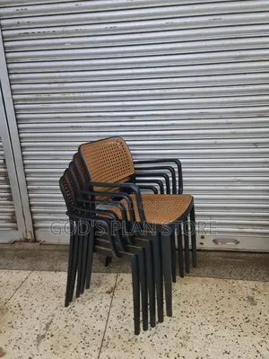 Matte Meshed Back Dining Plastic Chairs Plastic Chairs