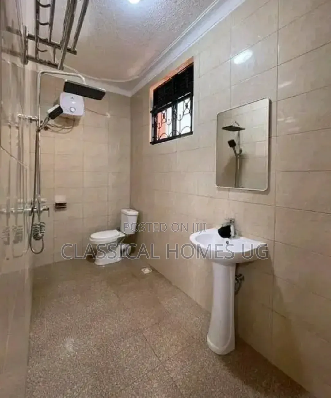 3bdrm Apartment in Lubowa Entebbe Road, Central Division for rent