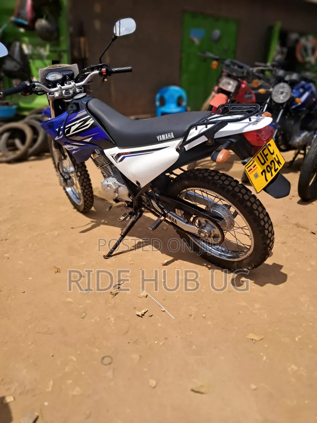 Yamaha 2014 Blue