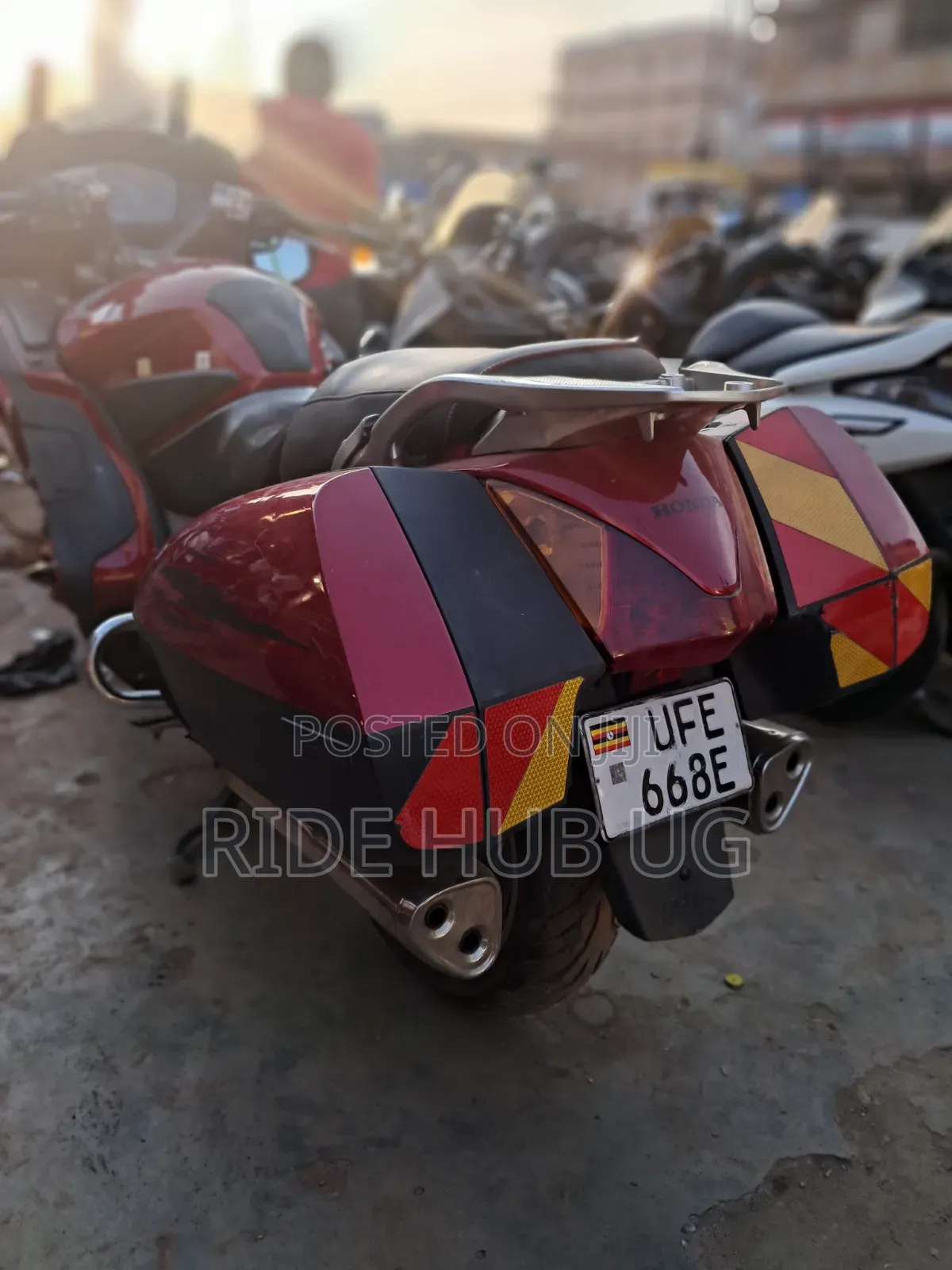 Honda 2013 Red